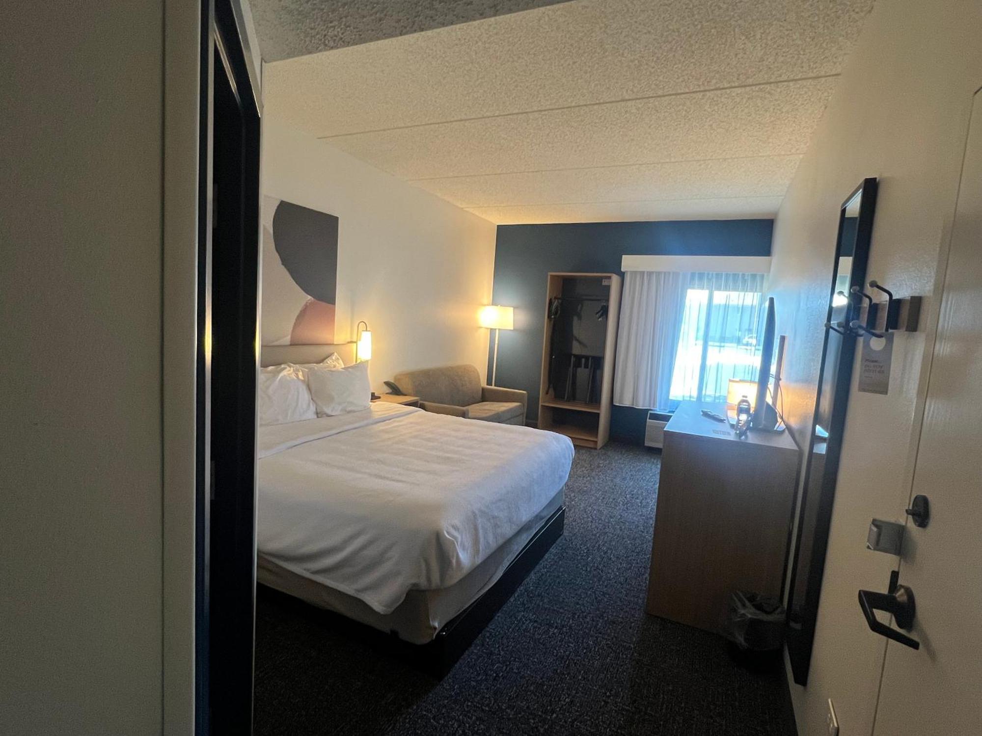 Spx Hotel Грийн Бей Екстериор снимка