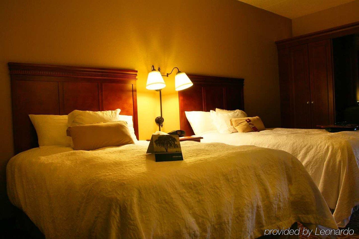 Spx Hotel Грийн Бей Стая снимка